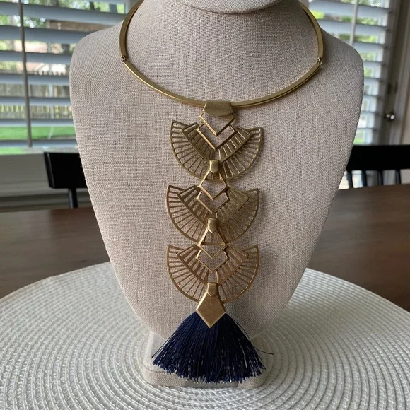 Stella Dot Jewelry Stella Dot Aida Tassel Pendant Necklace